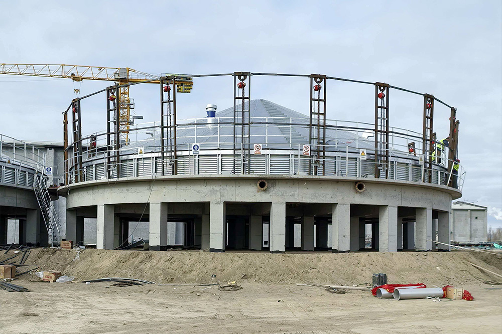 4-5000T+2-300T In Karamay, Xinjiang