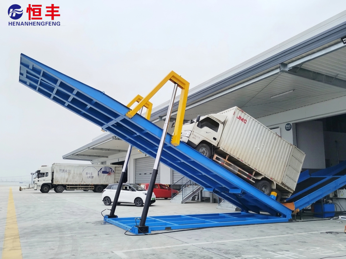 How Can Government Grain Projects Select a Truck Tipper?